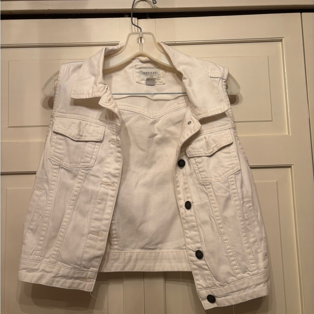 Forever 21 White Cropped Denim Vest